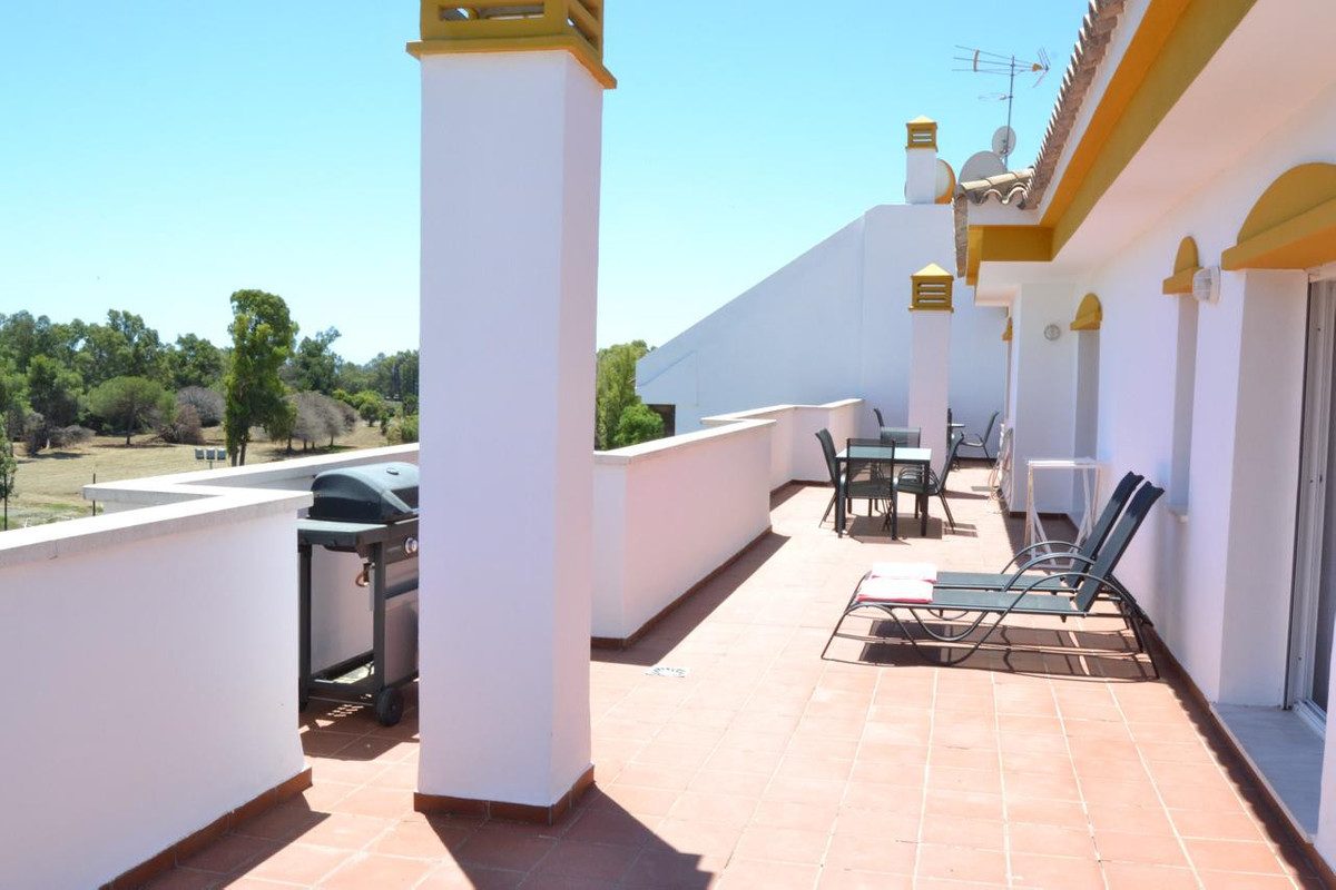 Penthouse in Marbella, Costa del Sol – 2 beds – 525000 € - photo 11 of 19