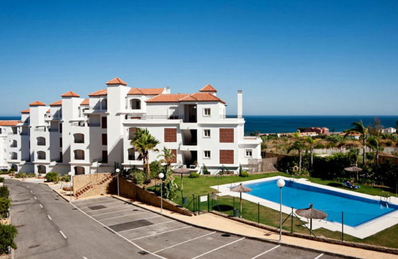 Penthouse in Manilva, Costa del Sol – 3 beds – 327800 €