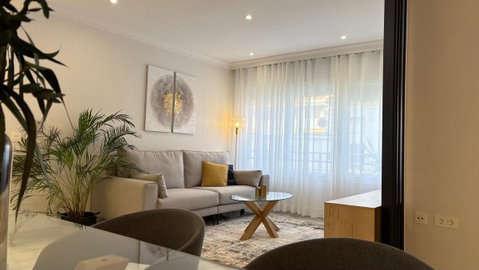 Middle Floor Apartment in Marbella, Costa del Sol – 2 beds – 465000 € - photo 11 of 15