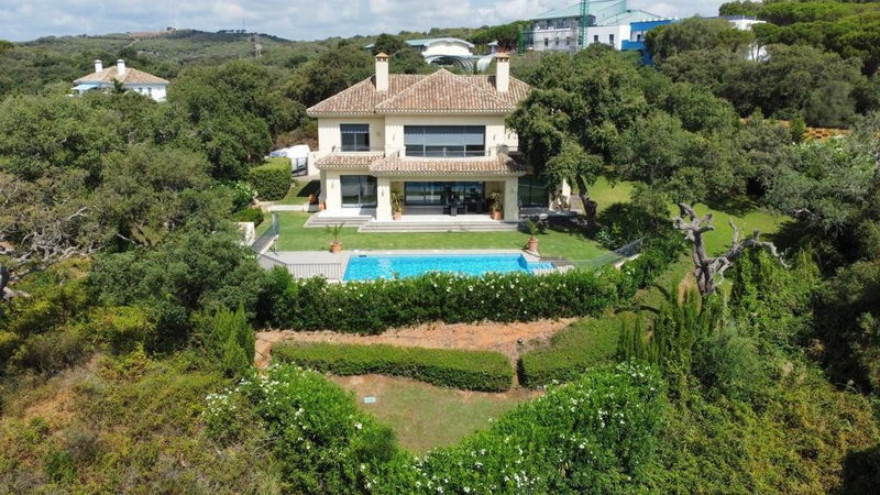 Detached Villa in Sotogrande, Costa del Sol – 4 beds – 2490000 €