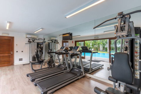 Ground Floor Apartment in Estepona, Costa del Sol – 2 beds – 1400000 € - photo 11 of 27