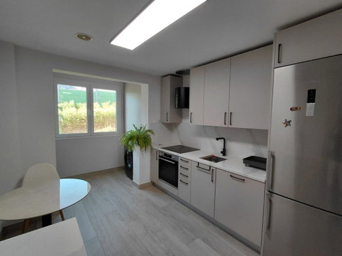 Middle Floor Apartment in Marbella, Costa del Sol – 2 beds – 540000 € - photo 11 of 16