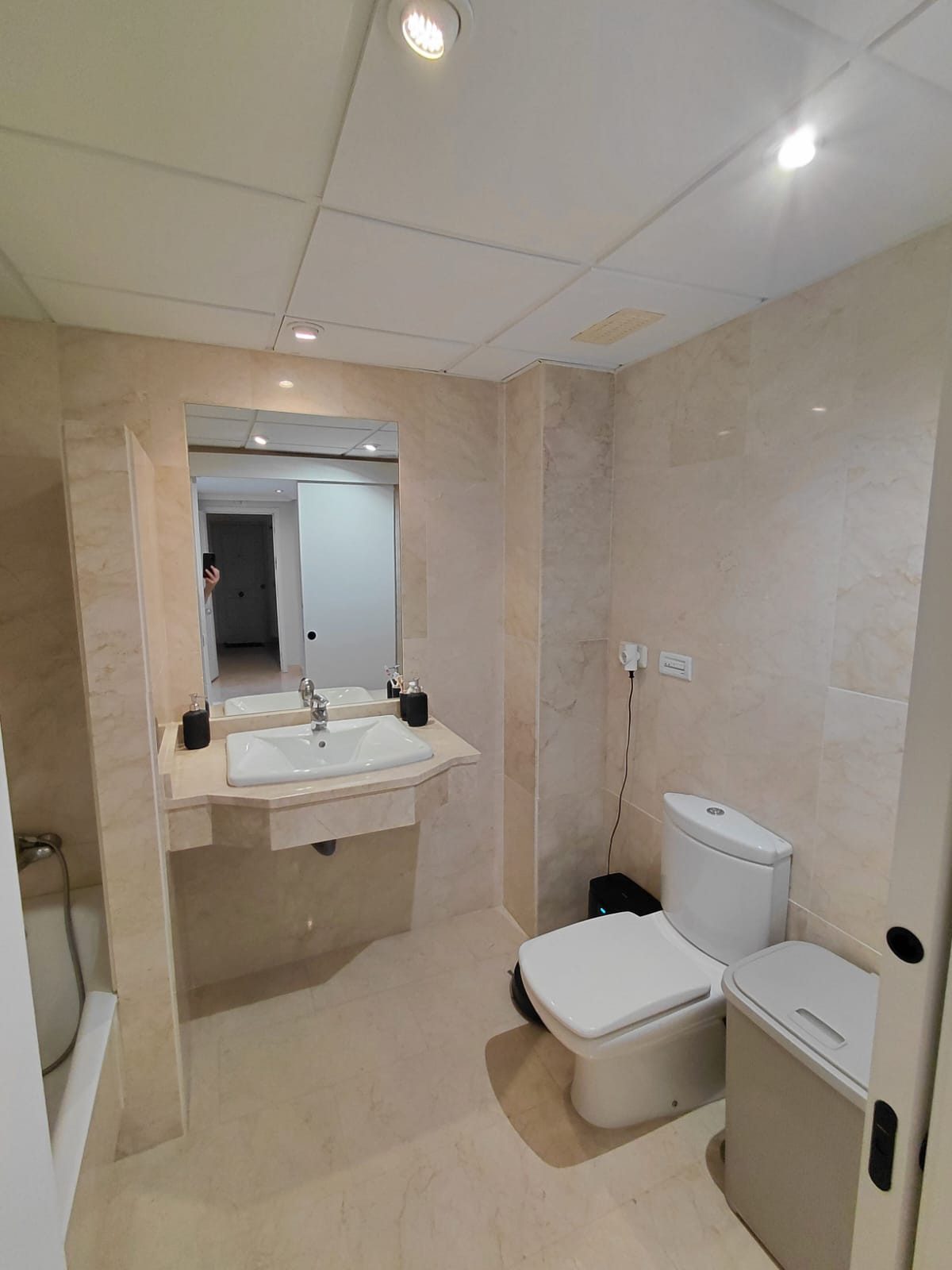 Middle Floor Apartment in Marbella, Costa del Sol – 2 beds – 540000 € - photo 16 of 16