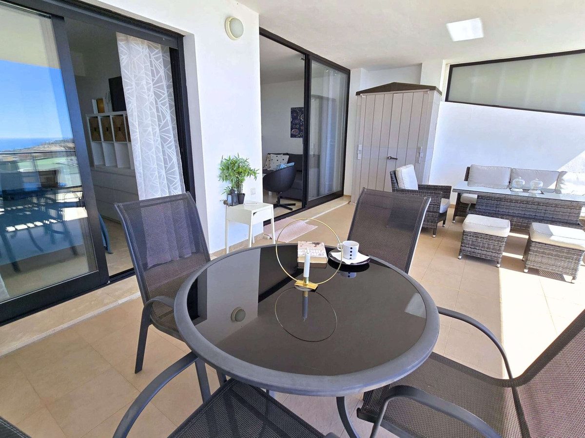 Middle Floor Apartment in Mijas, Costa del Sol – 1 beds – 249000 € - photo 14 of 19