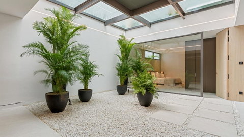 Detached Villa in Marbella, Costa del Sol – 5 beds – 9500000 € - photo 10 of 46