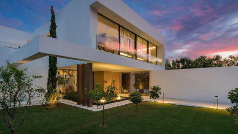 Detached Villa in Marbella, Costa del Sol – 5 beds – 9500000 € - photo 33 of 46