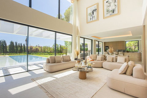 Detached Villa in Marbella, Costa del Sol – 6 beds – 8750000 € - photo 4 of 31