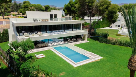 Detached Villa in Marbella, Costa del Sol – 6 beds – 8750000 € - photo 31 of 31