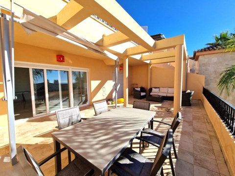Middle Floor Apartment in Marbella, Costa del Sol – 2 beds – 585000 € - photo 31 of 40