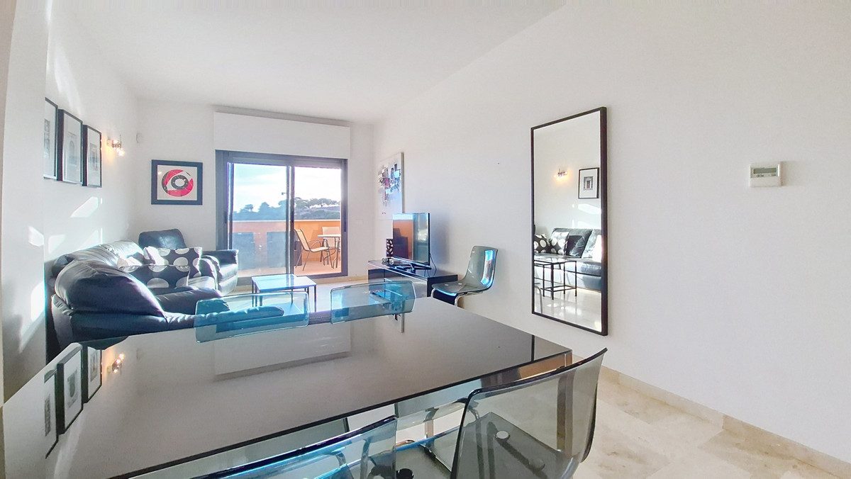 Penthouse in Manilva, Costa del Sol – 2 beds – 299000 € - photo 8 of 52