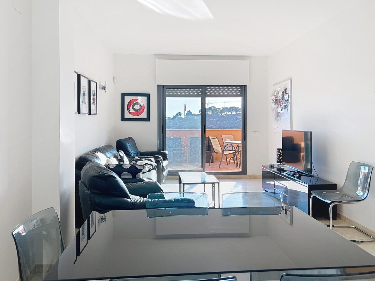 Penthouse in Manilva, Costa del Sol – 2 beds – 299000 € - photo 11 of 52