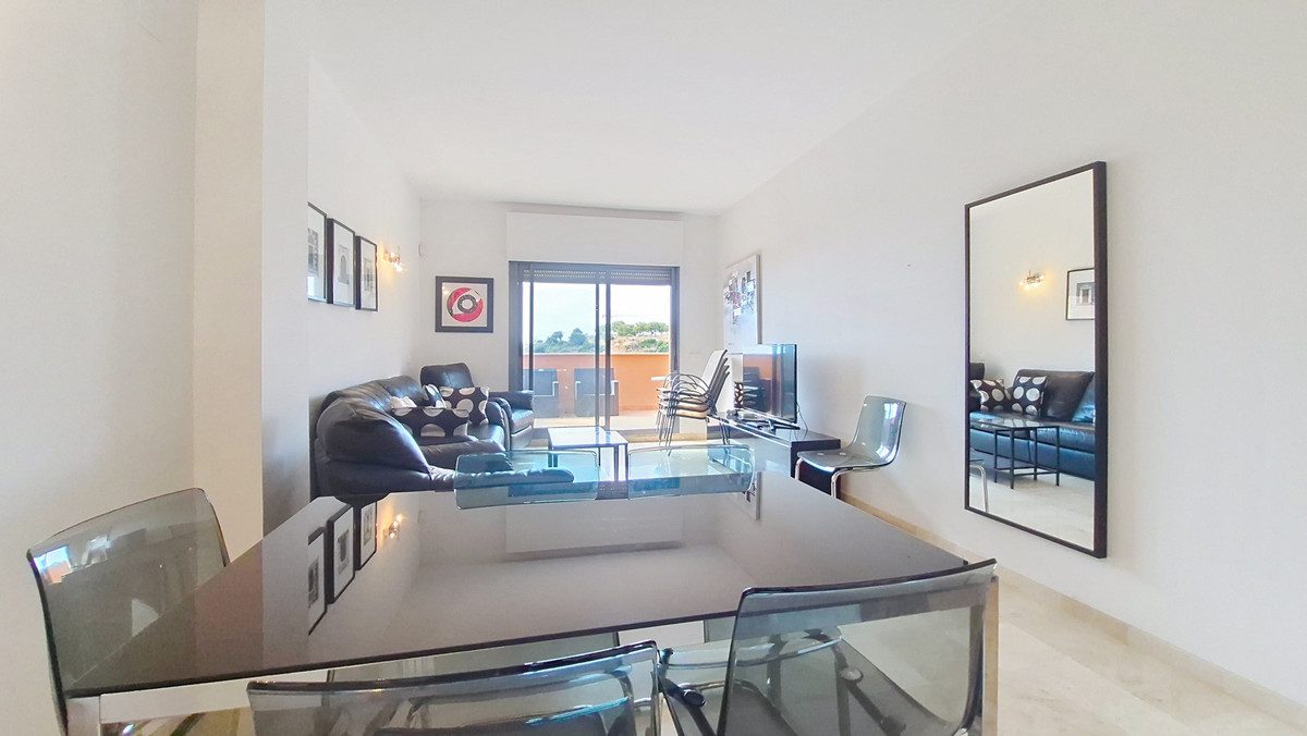 Penthouse in Manilva, Costa del Sol – 2 beds – 299000 € - photo 13 of 52