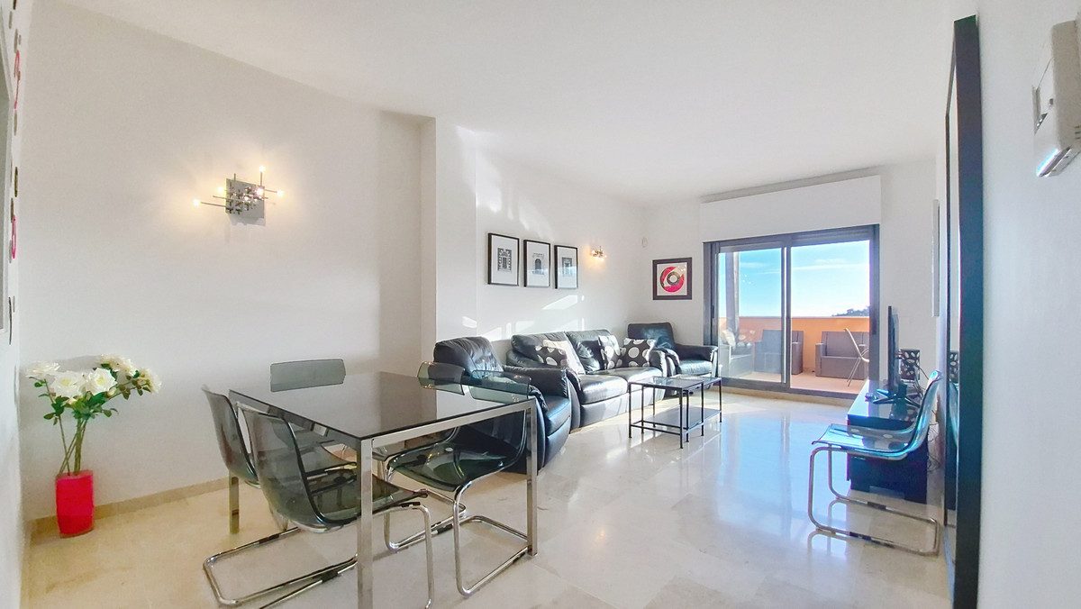 Penthouse in Manilva, Costa del Sol – 2 beds – 299000 € - photo 14 of 52