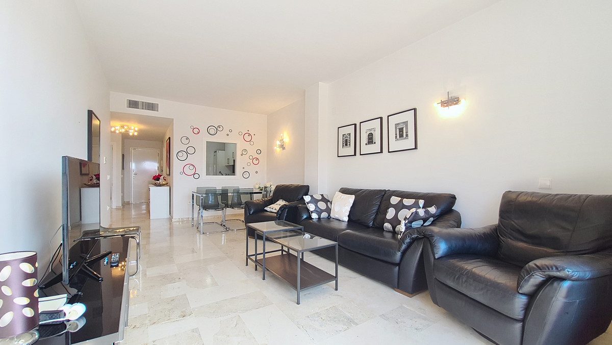 Penthouse in Manilva, Costa del Sol – 2 beds – 299000 € - photo 20 of 52