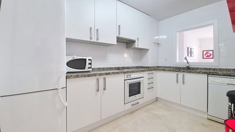 Penthouse in Manilva, Costa del Sol – 2 beds – 299000 € - photo 24 of 52