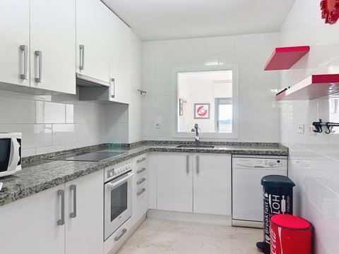 Penthouse in Manilva, Costa del Sol – 2 beds – 299000 € - photo 25 of 52