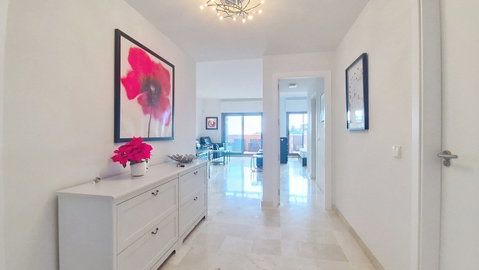 Penthouse in Manilva, Costa del Sol – 2 beds – 299000 € - photo 32 of 52