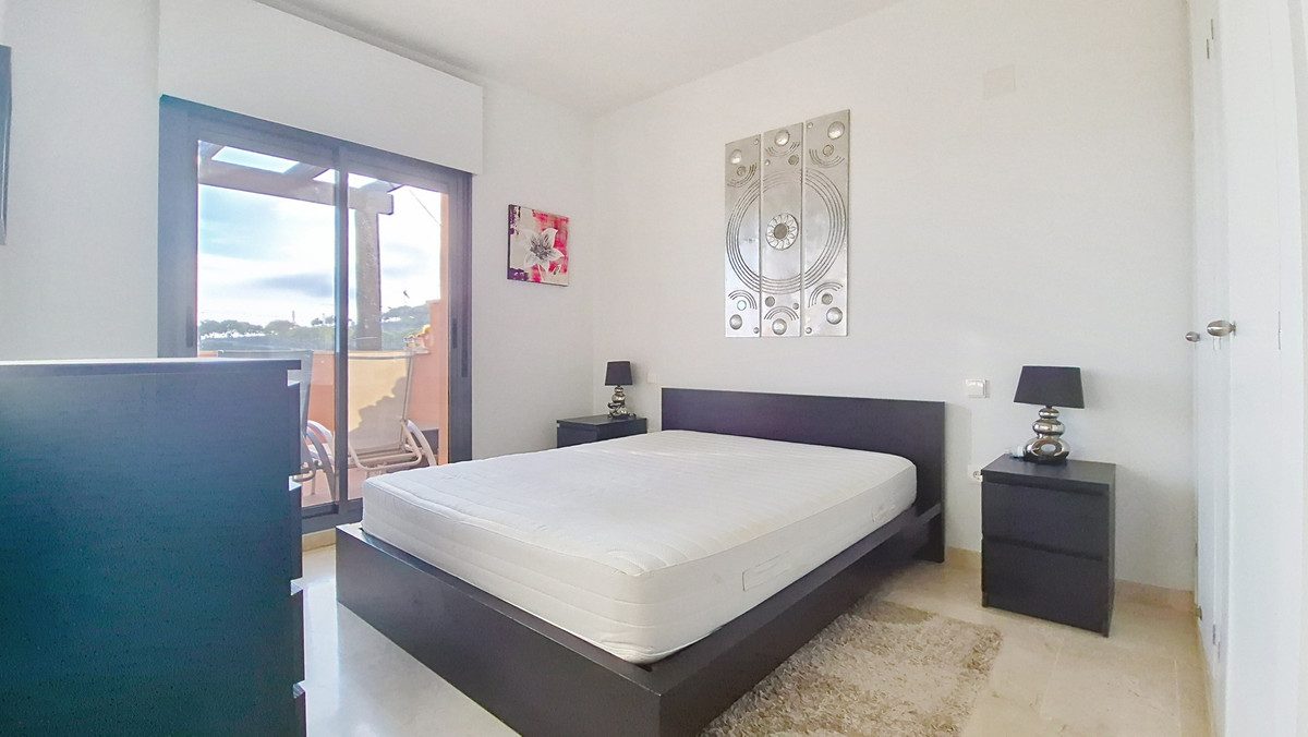 Penthouse in Manilva, Costa del Sol – 2 beds – 299000 € - photo 33 of 52