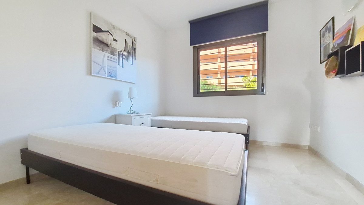 Penthouse in Manilva, Costa del Sol – 2 beds – 299000 € - photo 40 of 52