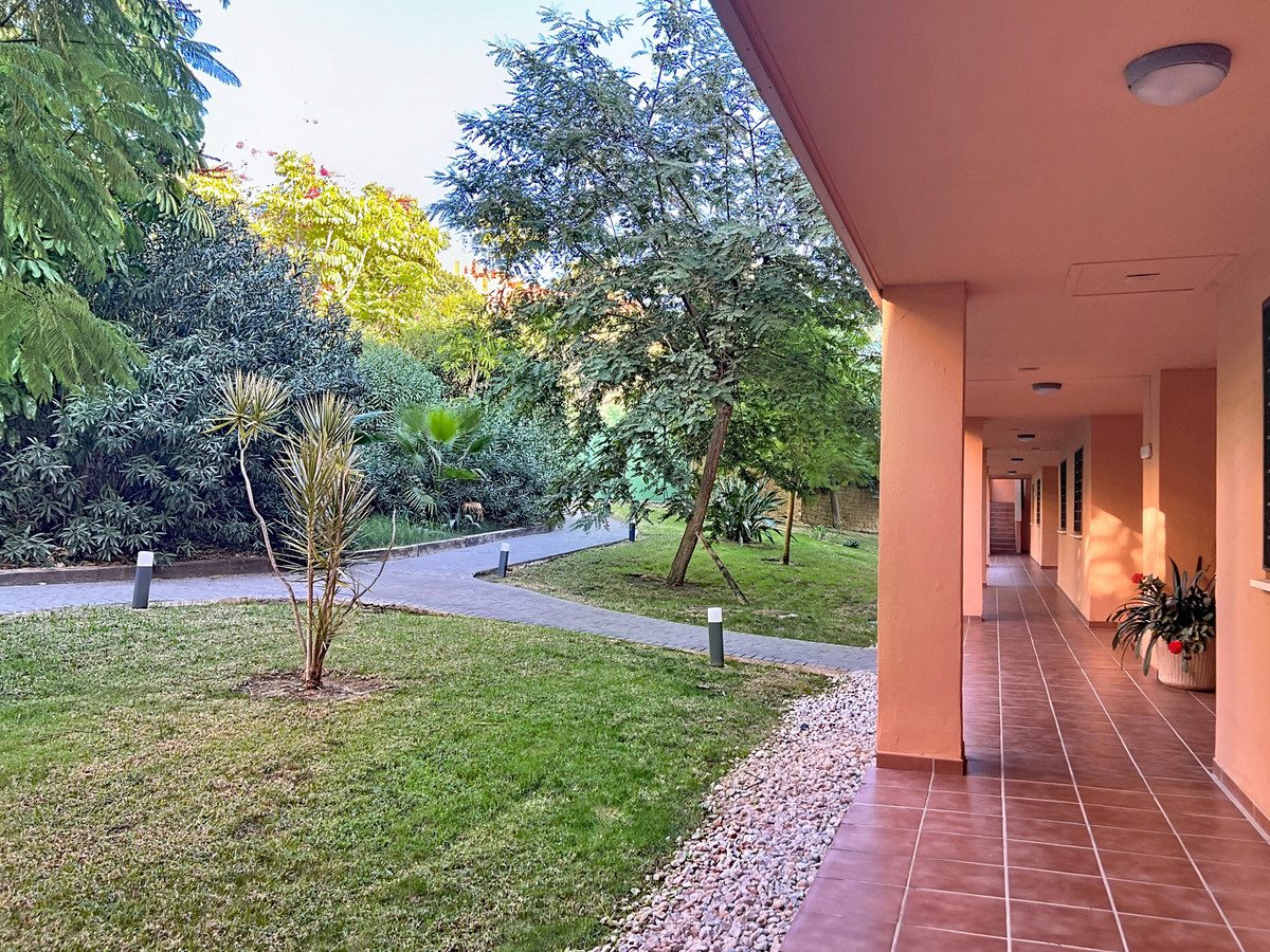 Penthouse in Manilva, Costa del Sol – 2 beds – 299000 € - photo 43 of 52