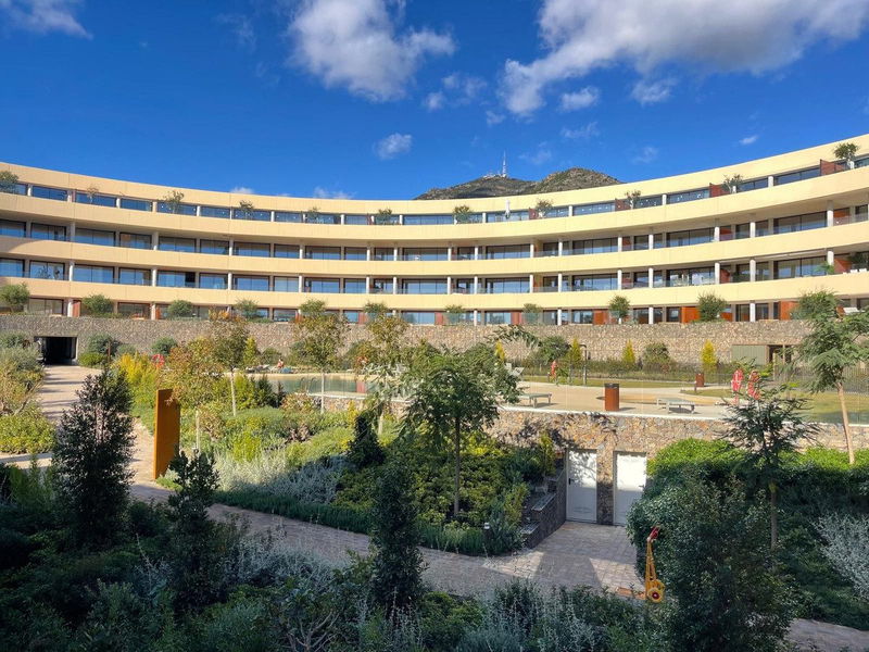 Middle Floor Apartment in Fuengirola, Costa del Sol – 2 beds – 689000 €