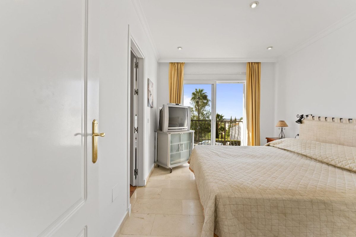 Duplex in Mijas, Costa del Sol – 2 beds – 349000 € - photo 27 of 36