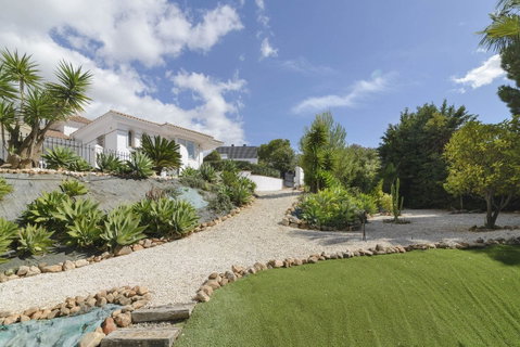 Detached Villa in Mijas, Costa del Sol – 4 beds – 1175000 € - photo 4 of 33