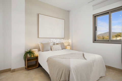 Penthouse in Estepona, Costa del Sol – 3 beds – 650000 € - photo 15 of 36