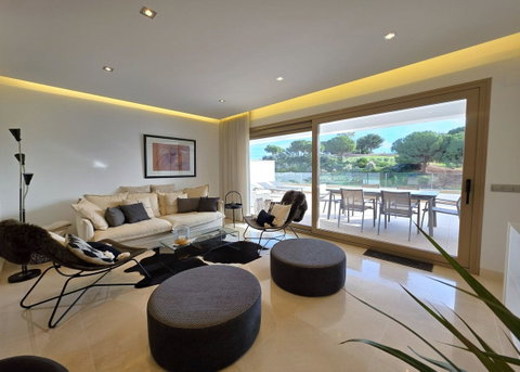 Middle Floor Apartment in Mijas, Costa del Sol – 2 beds – 485000 € - photo 3 of 33