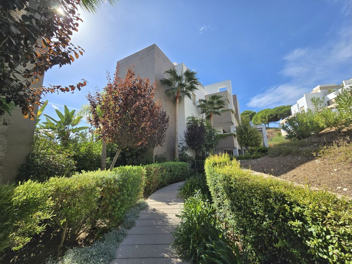 Middle Floor Apartment in Mijas, Costa del Sol – 2 beds – 485000 € - photo 33 of 33