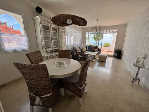 Middle Floor Apartment in Mijas, Costa del Sol – 2 beds – 299000 € - photo 2 of 20