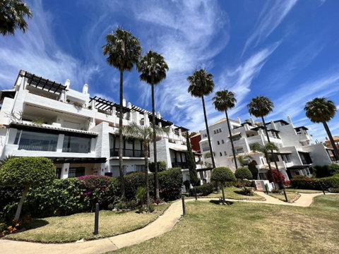 Middle Floor Apartment in Mijas, Costa del Sol – 2 beds – 299000 € - photo 17 of 20