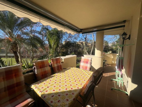 Middle Floor Apartment in Marbella, Costa del Sol – 3 beds – 475000 € - photo 6 of 23