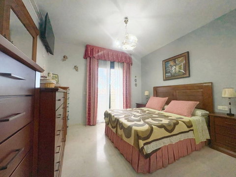 Middle Floor Apartment in Marbella, Costa del Sol – 3 beds – 475000 € - photo 14 of 23