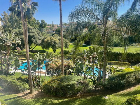 Middle Floor Apartment in Marbella, Costa del Sol – 3 beds – 475000 € - photo 20 of 23