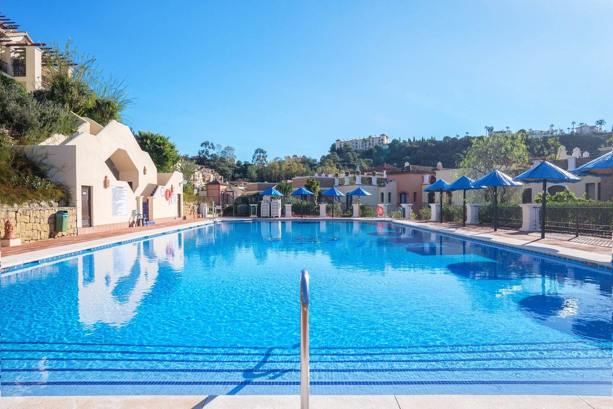 Ground Floor Apartment in Benahavís, Costa del Sol – 3 beds – 499000 € - photo 25 of 25