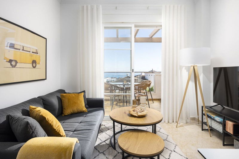 Top Floor Apartment in Manilva, Costa del Sol – 2 beds – 240000 €