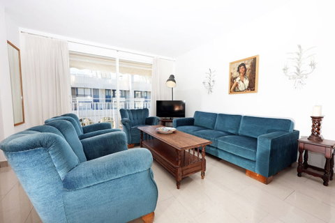 Middle Floor Apartment in Marbella, Costa del Sol – 3 beds – 650000 € - photo 3 of 20