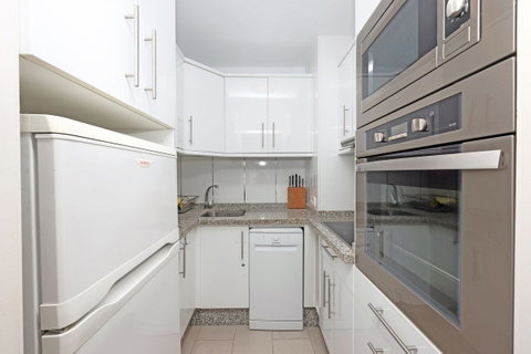 Middle Floor Apartment in Marbella, Costa del Sol – 3 beds – 650000 € - photo 6 of 20