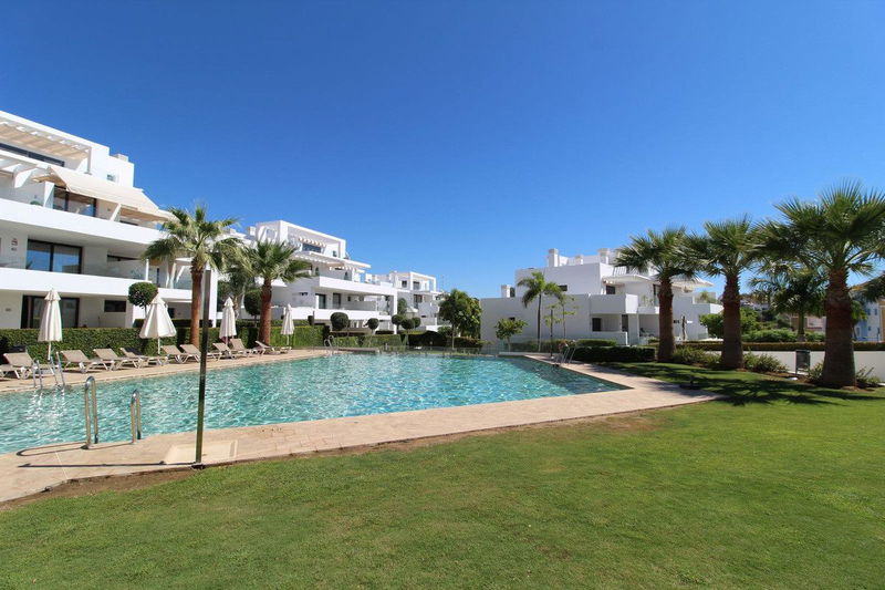 Penthouse Duplex in Estepona, Costa del Sol – 3 beds – 998500 €