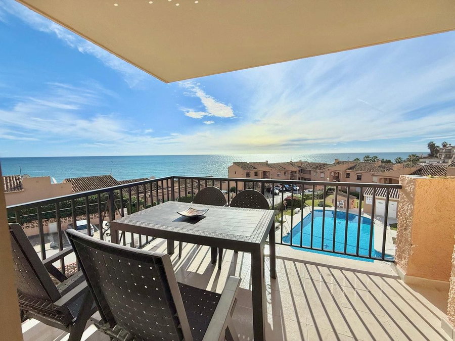 Top Floor Apartment in Mijas, Costa del Sol – 2 beds – 319000 € - photo 1 of 18