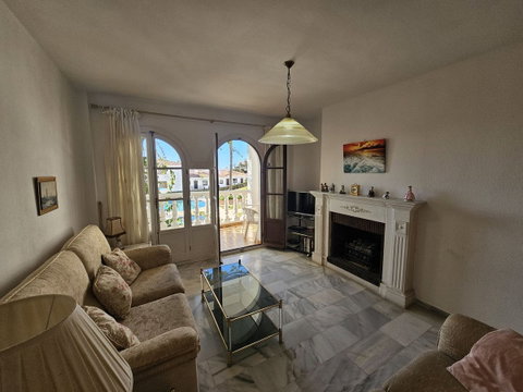 Middle Floor Apartment in Mijas, Costa del Sol – 2 beds – 275000 € - photo 15 of 17