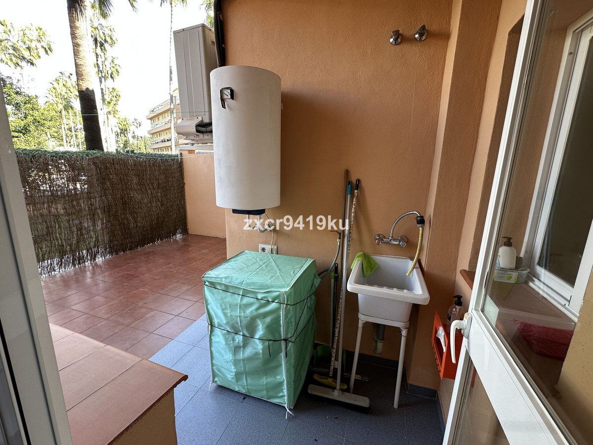 Ground Floor Apartment in Marbella, Costa del Sol – 3 beds – 525000 € - photo 3 of 22