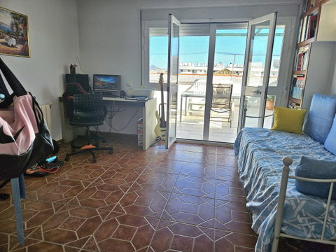 Penthouse Duplex in Estepona, Costa del Sol – 3 beds – 530000 € - photo 9 of 18