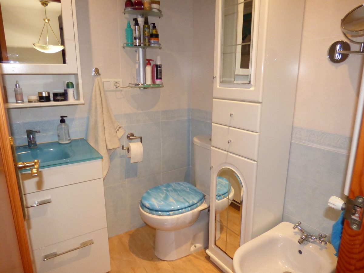 Penthouse Duplex in Estepona, Costa del Sol – 3 beds – 530000 € - photo 11 of 18