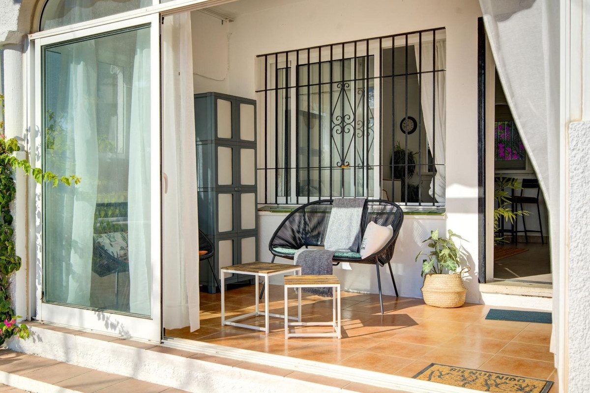 Ground Floor Apartment in Mijas, Costa del Sol – 2 beds – 285000 € - photo 1 of 19