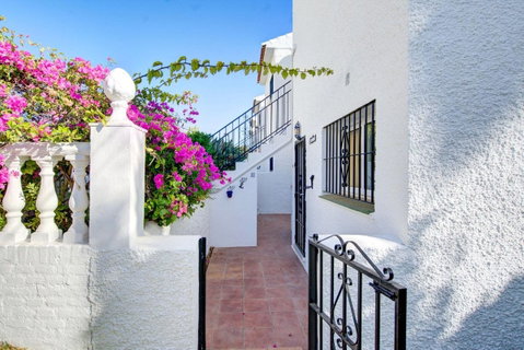Ground Floor Apartment in Mijas, Costa del Sol – 2 beds – 285000 € - photo 7 of 19