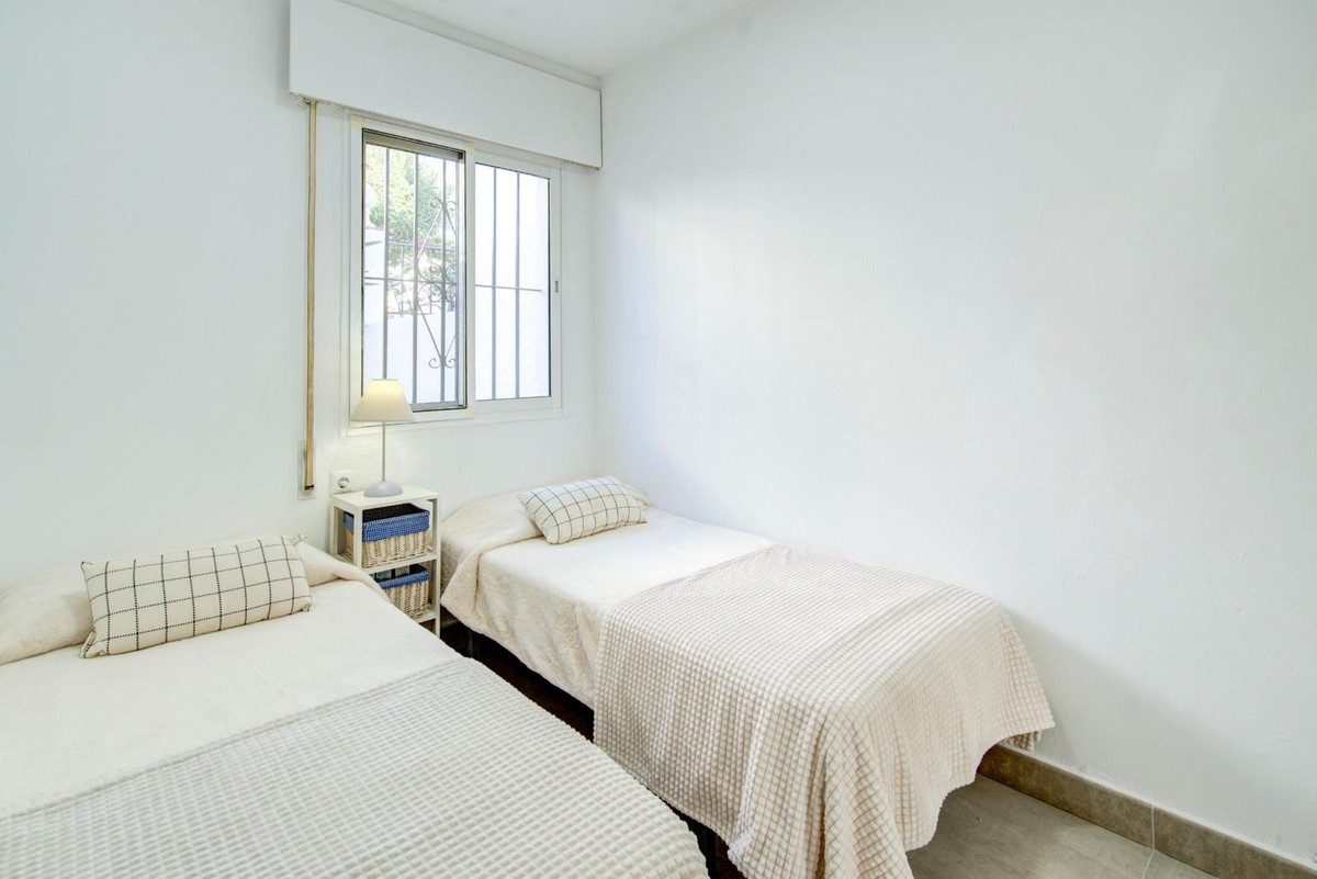 Ground Floor Apartment in Mijas, Costa del Sol – 2 beds – 285000 € - photo 10 of 19