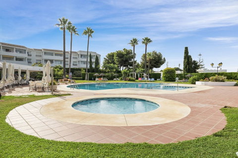 Ground Floor Apartment in Mijas, Costa del Sol – 2 beds – 375000 € - photo 34 of 38