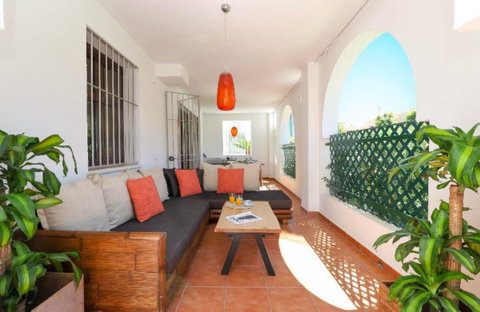 Ground Floor Apartment in Marbella, Costa del Sol – 2 beds – 645000 € - photo 13 of 34